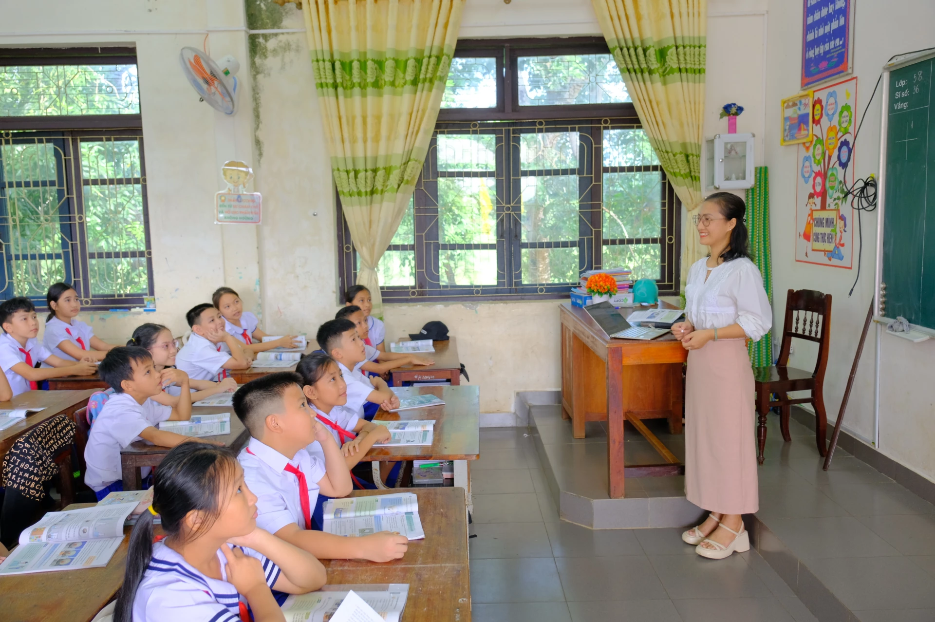 Các đơn vị trường học thực hiện nghiêm túc quy định về công khai, minh bạch - Ảnh: T.T