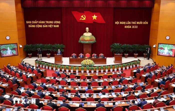 Thông cáo báo chí về ngày làm việc thứ nhất Hội nghị Trung ương 14 khóa XIII