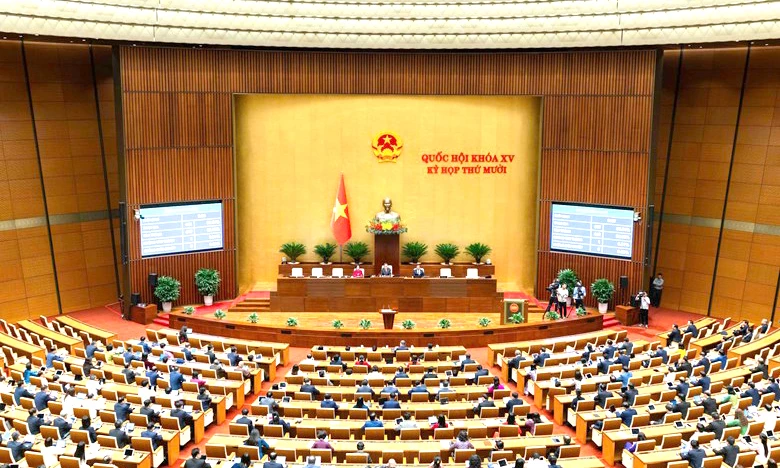 Đồng chí Hà Sỹ Đồng phát biểu tại hội trường - Ảnh T.T