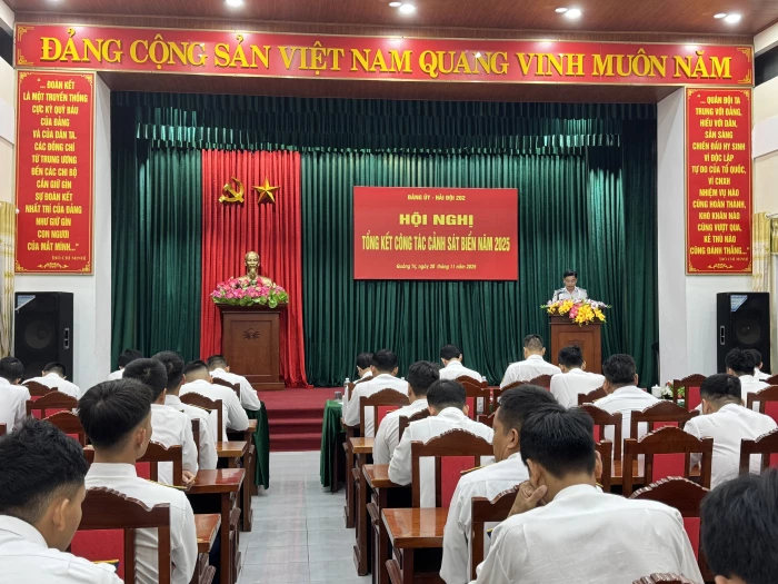 Xua đuổi hơn 140 lượt tàu cá nước ngoài xâm phạm vùng biển Việt Nam