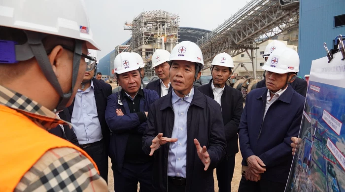 Đồng chí Bí thư Tỉnh ủy Nguyễn Văn Phương kiểm tra, khảo sát một số dự án tại Khu Kinh tế Hòn La