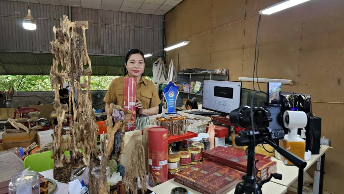 Đưa hương trầm vươn xa