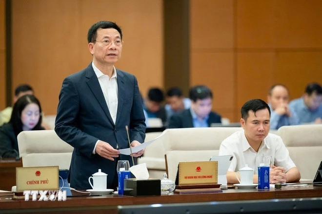 Bộ trưởng Bộ Khoa học và Công nghệ Nguyễn Mạnh Hùng trình bày tóm tắt tờ trình dự án Luật Khoa học, công nghệ và đổi mới sáng tạo. (Ảnh: Phương Hoa/TTXVN)