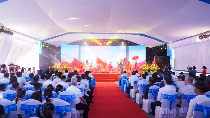 Khởi công xây dựng Trường nội trú Tiểu học và THCS Hướng Phùng