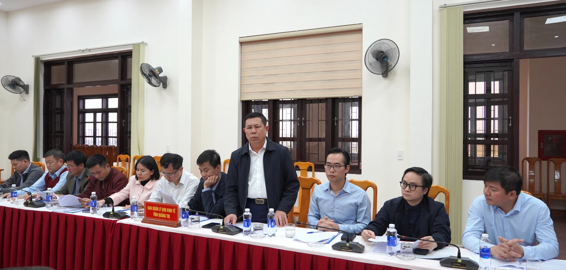 Các đại biểu tham gia ý kiến. Ảnh: H.Tr.
