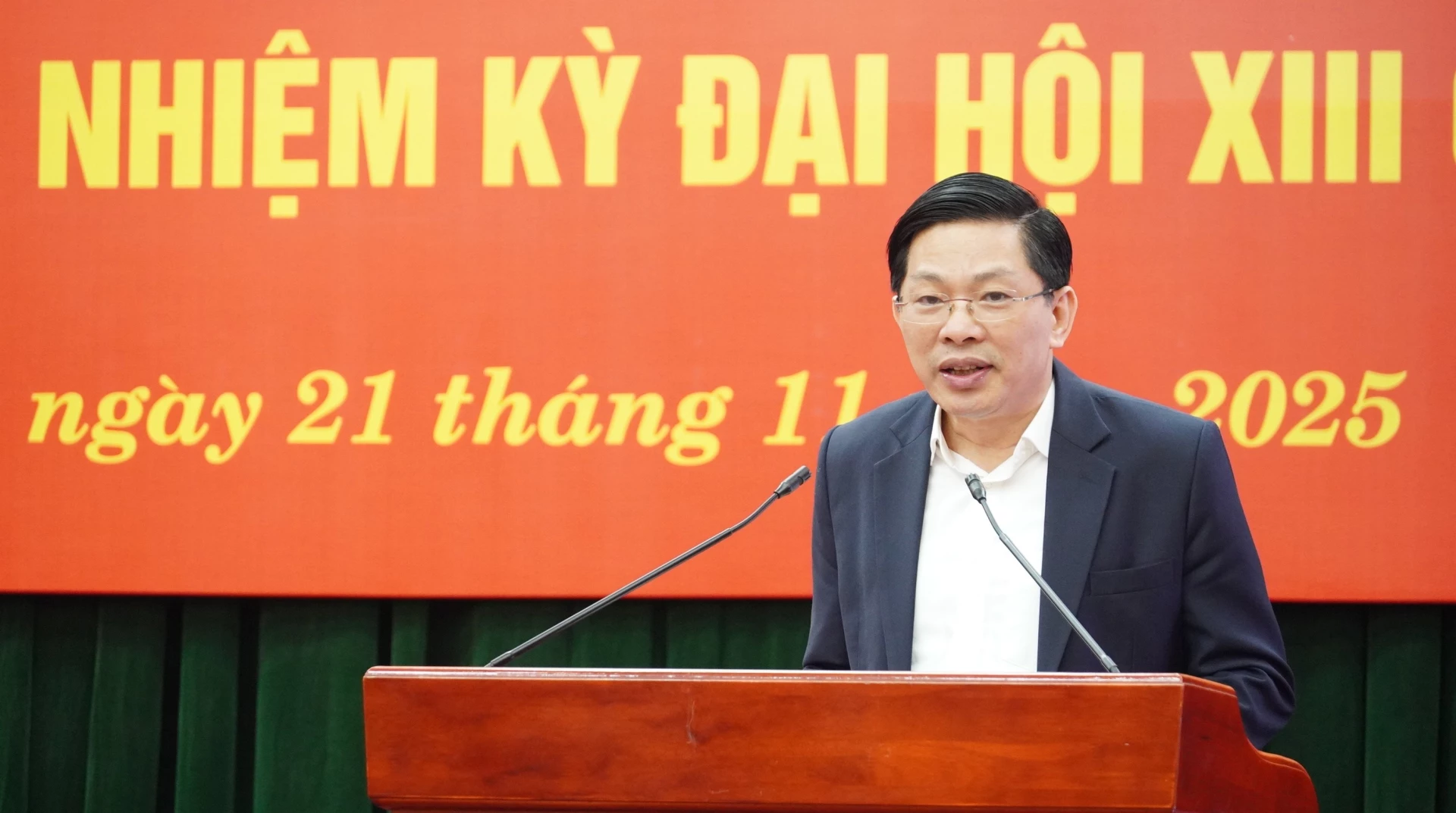 Đồng chí Đặng Văn Dũng, Phó Trưởng Ban Nội chính Trung ương phát biểu tại hội nghị - Ảnh: QV