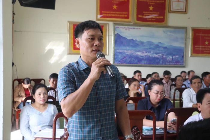 Đại biểu HĐND tỉnh tiếp xúc cử tri tại xã Lao Bảo