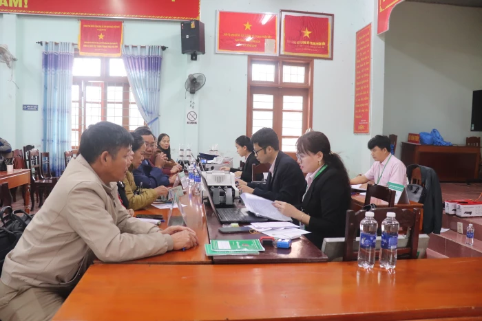 Ngân hàng Chính sách xã hội tỉnh giảm lãi suất cho vay một số chương trình tín dụng