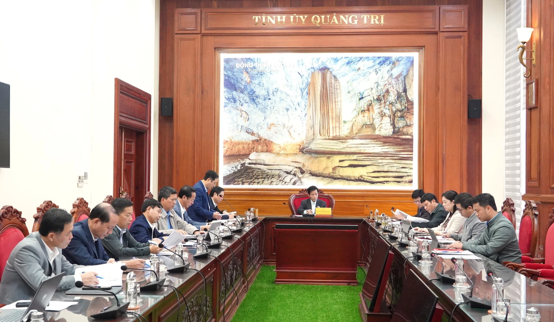 Quang cảnh buổi làm việc - Ảnh: QV