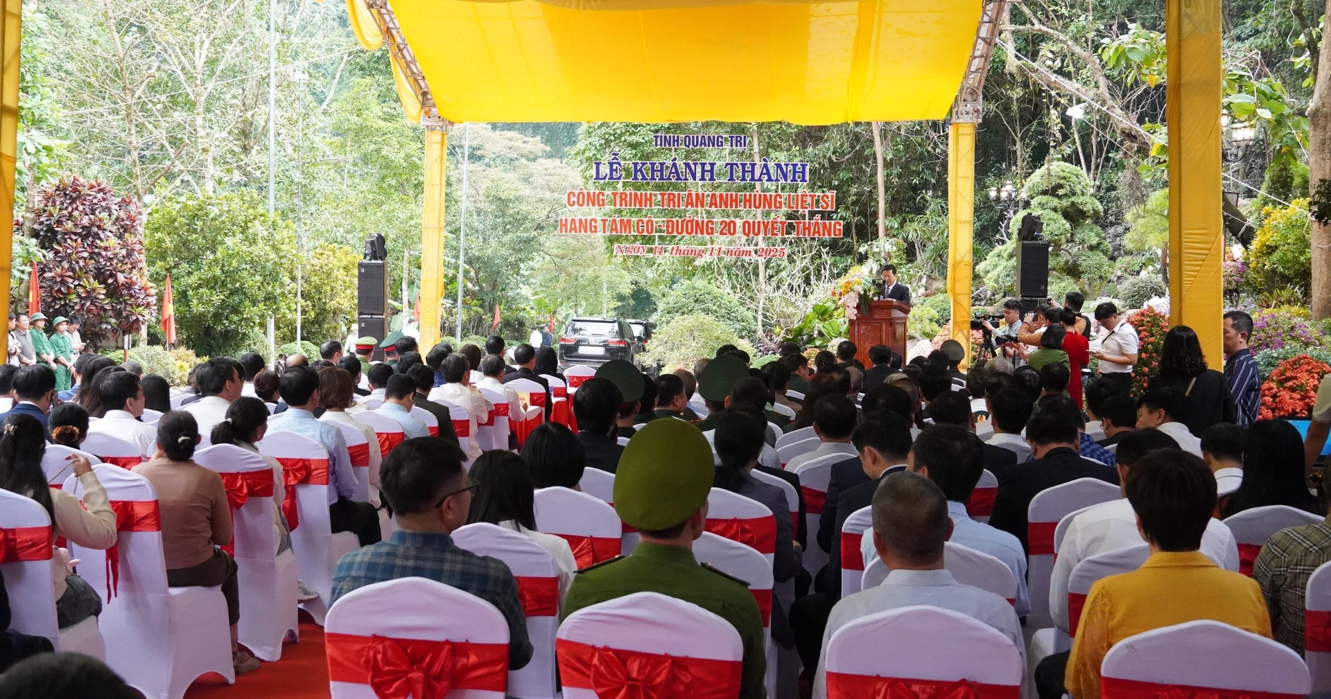 Quang cảnh buổi lễ - Ảnh: QV