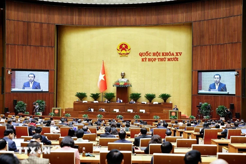 Quốc hội làm việc tại nghị trường. (Ảnh: Doãn Tấn/TTXVN)