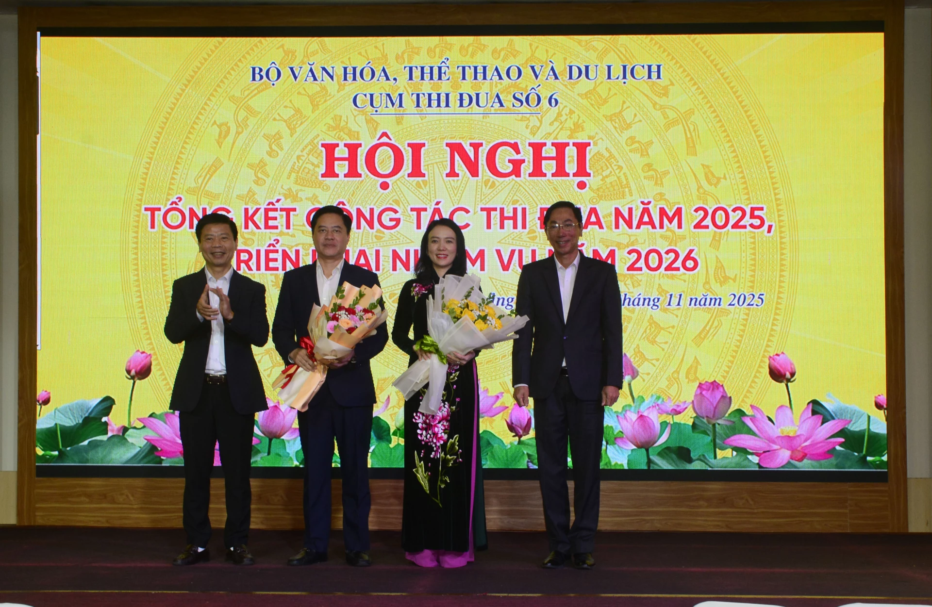 Ra mắt nhận nhiệm vụ Cụm trưởng, Cụm phó năm 2026 - Ảnh: K.H