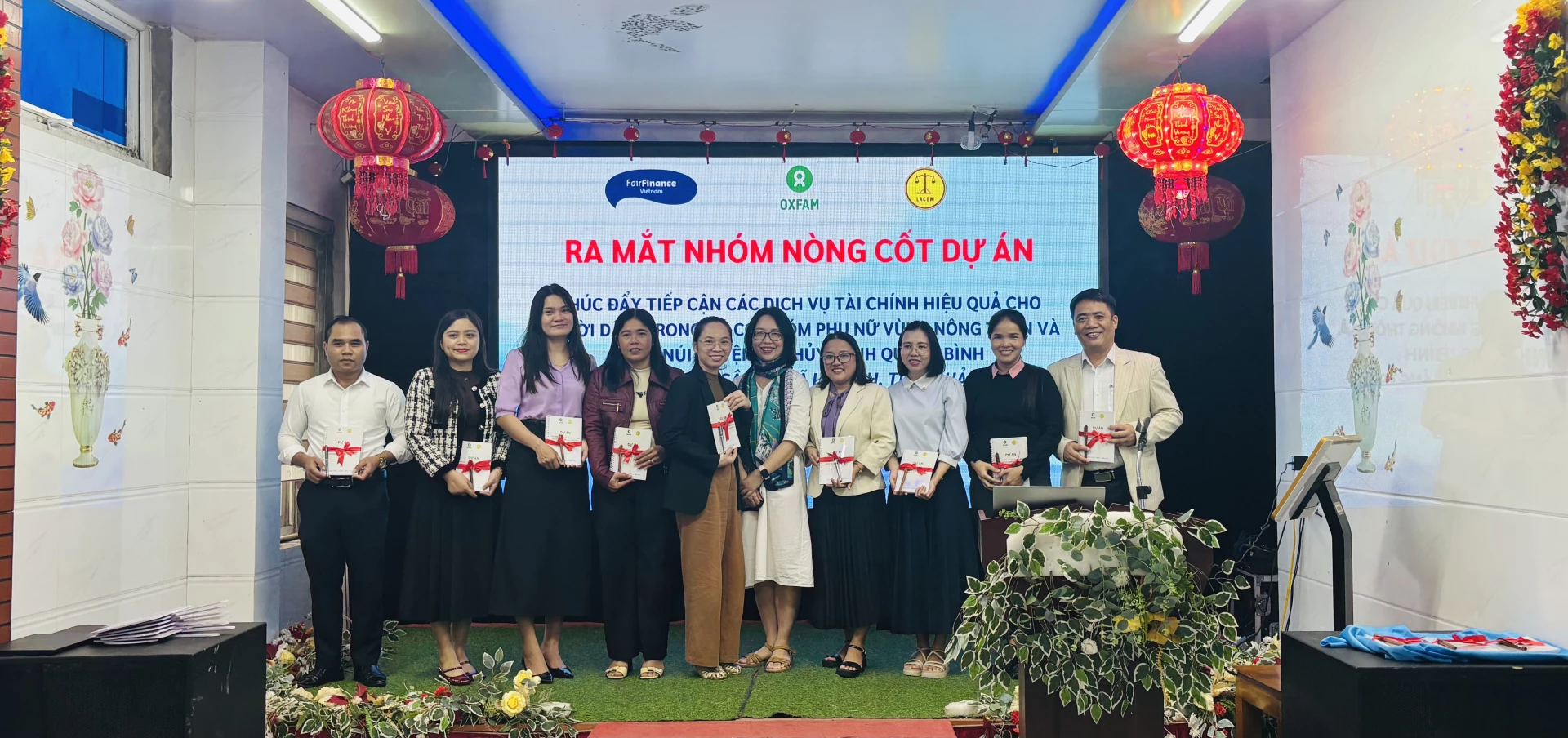 Ra mắt nhóm nòng cốt dự án - Ảnh: K.H