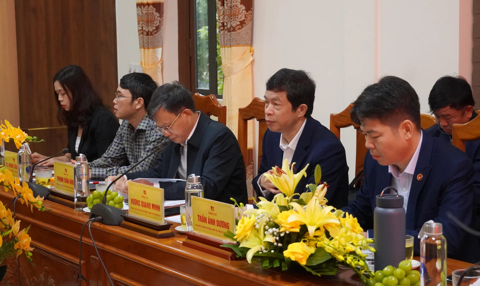 Các đại biểu tham dự hội nghị - Ảnh: N.H