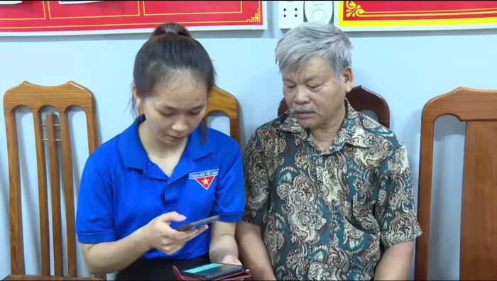 Giúp người nghèo tăng khả năng tiếp cận thông tin