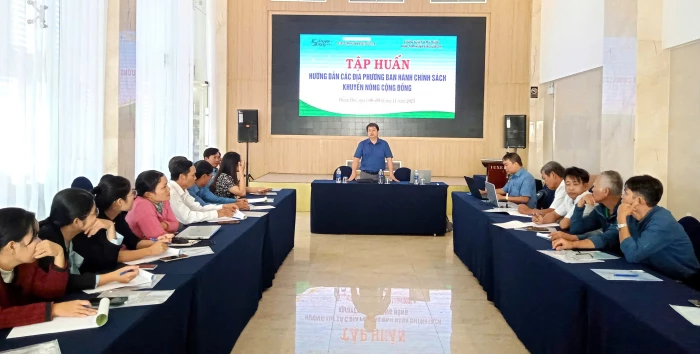 Tập huấn hướng dẫn ban hành chính sách khuyến nông cộng đồng