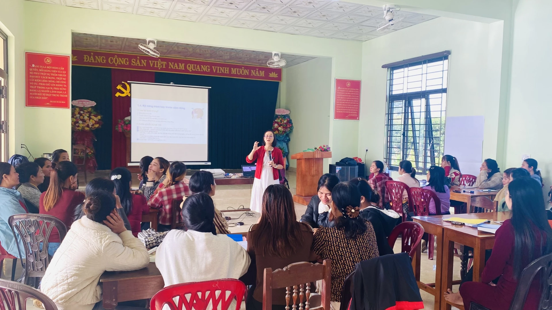 Quang cảnh chương trình tập huấn - Ảnh: T.L