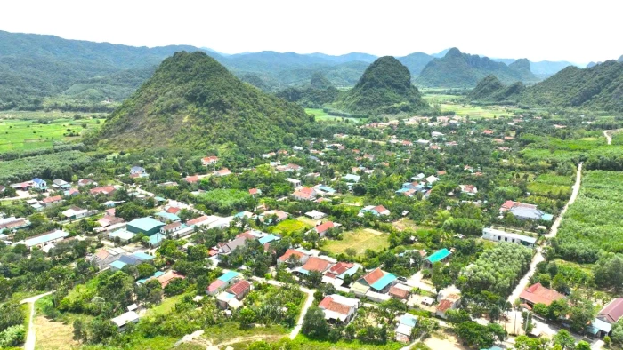 Tuyên Phú: Cụ thể hóa nghị quyết bằng các chương trình hành động