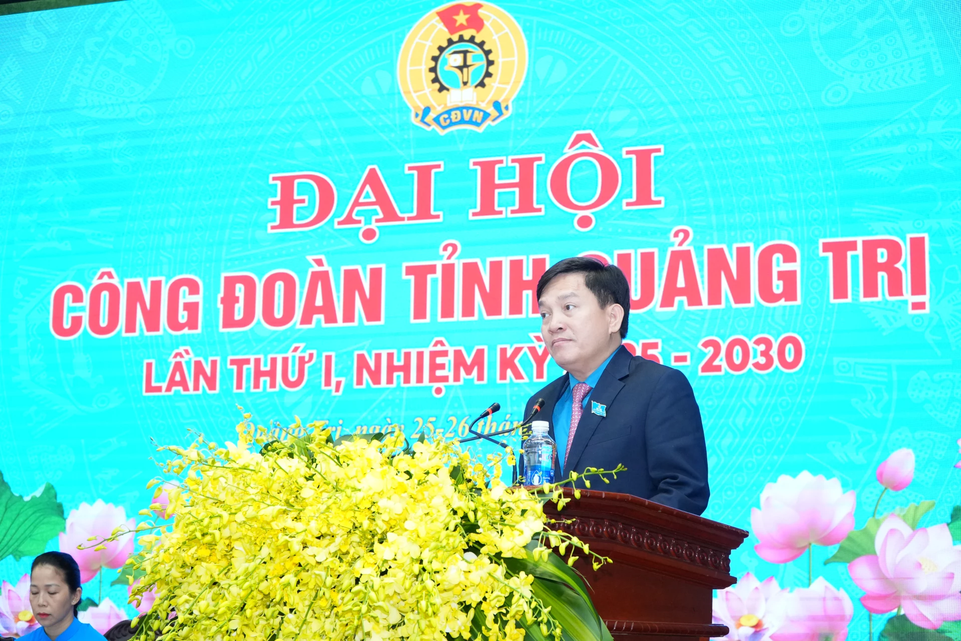 Đồng chí Nguyễn Xuân Hùng, Phó Chủ tịch Tổng LĐLĐ Việt Nam phát biểu chỉ đạo tại đại hội - Ảnh: N.H