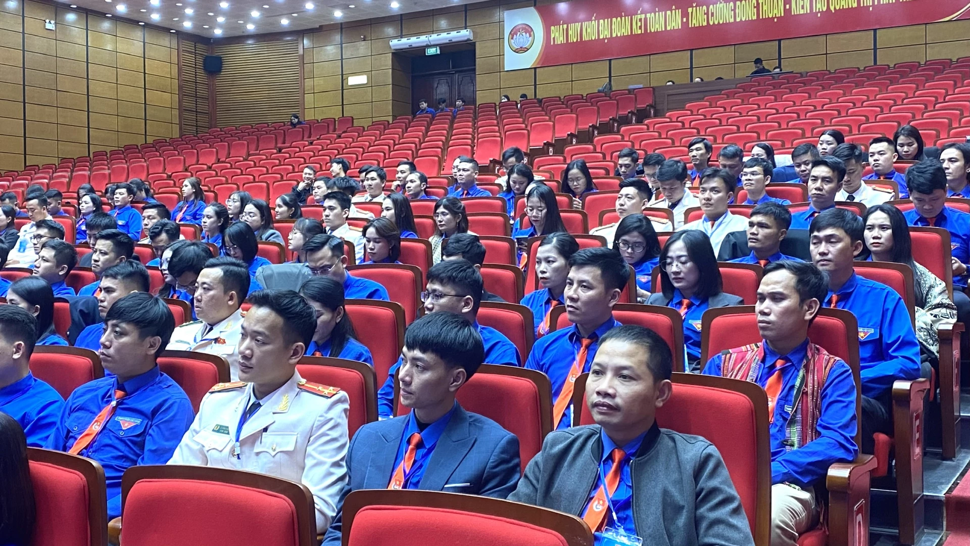 Các đại biểu tham dự đại hội - Ảnh: NL