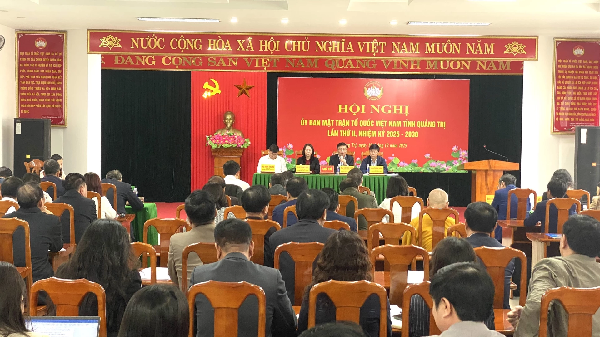 Quang cảnh hội nghị - Ảnh: NL