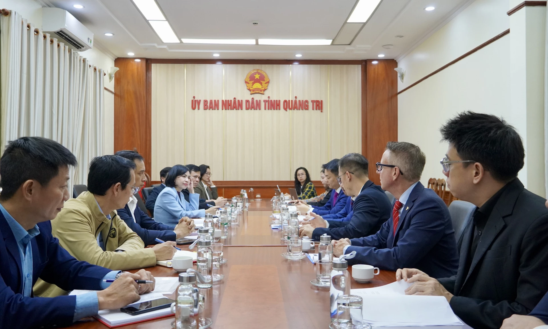 Quang cảnh buổi làm việc - Ảnh: H.N