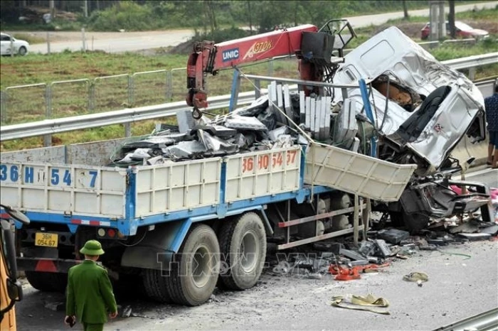 Khởi tố vụ án liên quan tai nạn trên cao tốc Bắc-Nam khiến 6 người thương vong