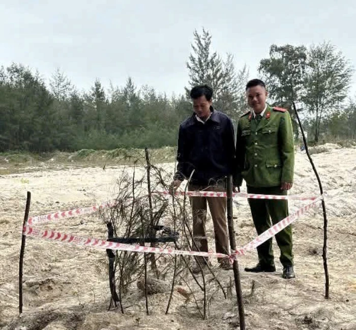 Xử lý an toàn 2 quả đạn pháo phát hiện tại xã Triệu Cơ