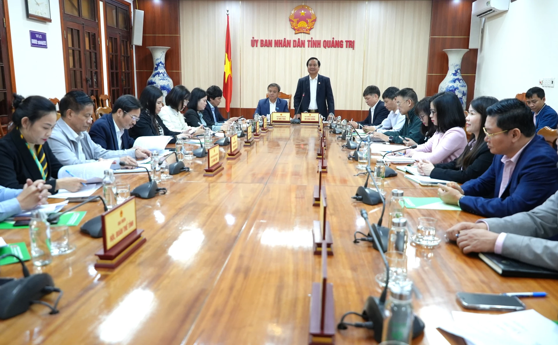 Quang cảnh buổi làm việc - Ảnh: Trung Đức