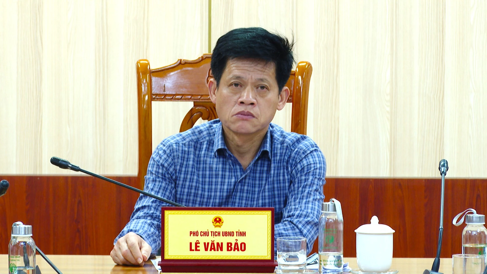 Đồng chí Lê Văn Bảo, Ủy viên Ban Thường vụ Tỉnh ủy, Phó Chủ tịch UBND tỉnh chủ trì tại điểm cầu tỉnh Quảng Trị - Ảnh: T.L