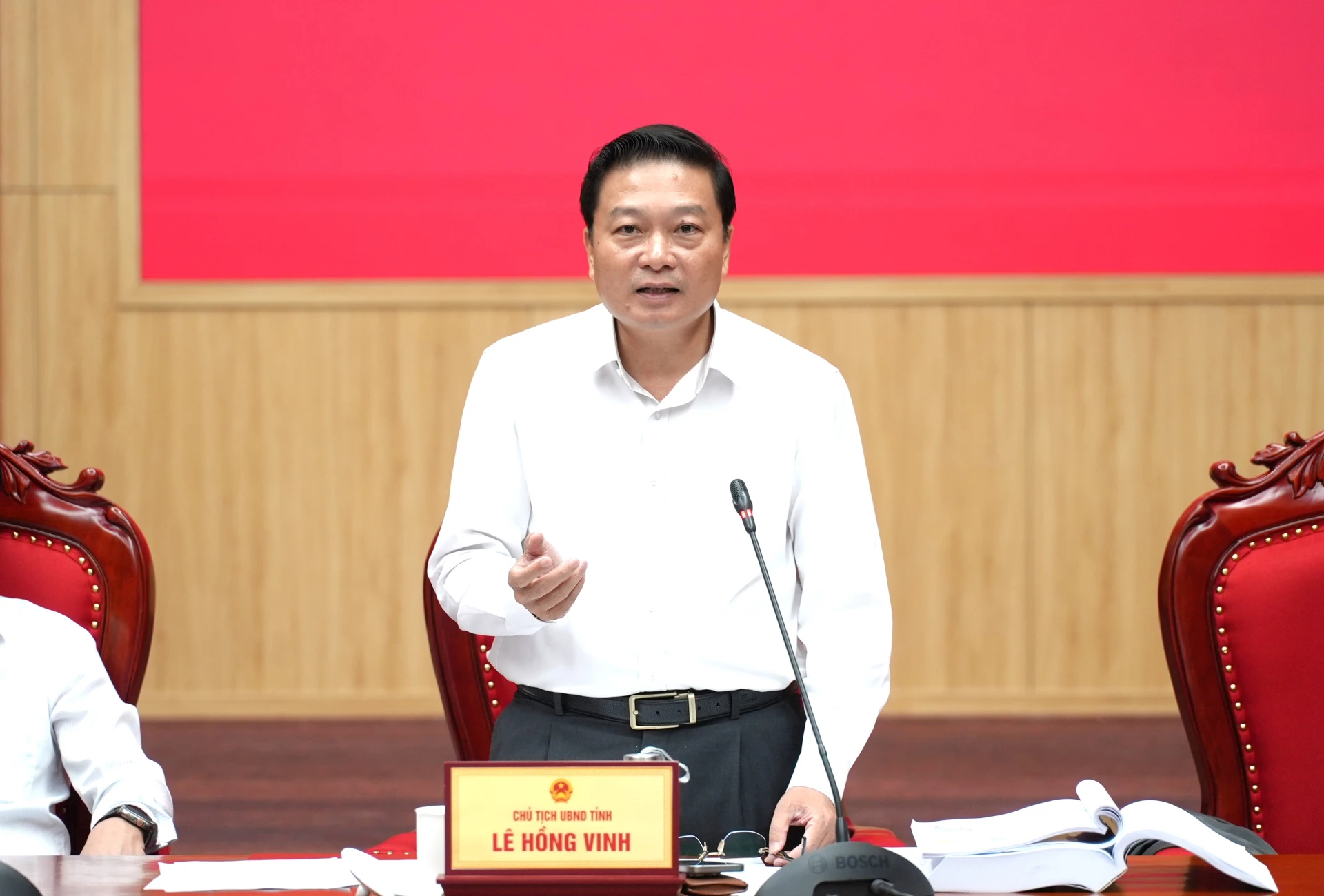 Đồng chí Lê Hồng Vinh, Chủ tịch UBND tỉnh phát biểu kết luận hội nghị - Ảnh: Trung Đức