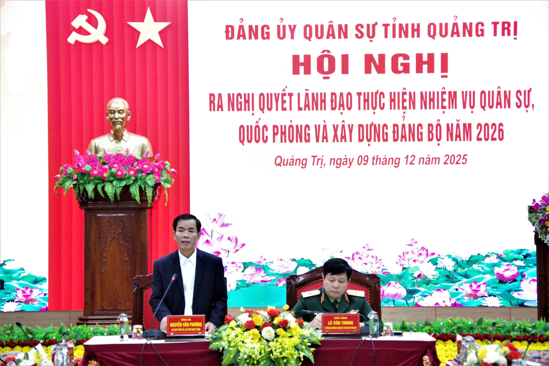 Đồng chí Nguyễn Văn Phương, Bí thư Tỉnh ủy, Bí thư Đảng ủy Quân sự tỉnh chủ trì hội nghị.
