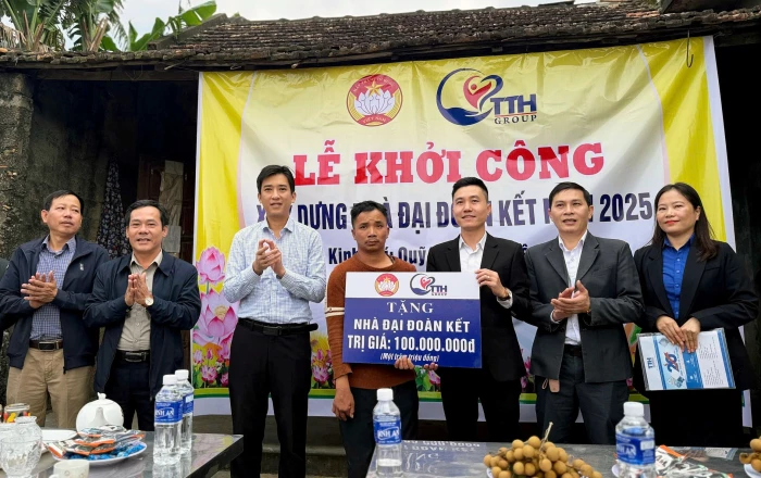 Khởi công xây dựng nhà 'Đại đoàn kết' cho hộ nghèo