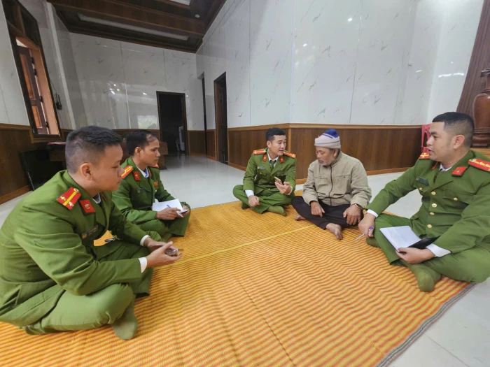 Xóa nhà tạm bợ, dựng đời bền lâu