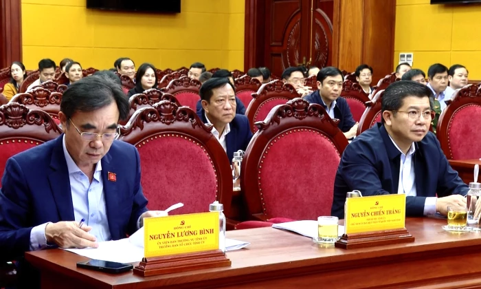 Tiếp tục đẩy mạnh công tác phòng, chống tham nhũng, lãng phí, tiêu cực