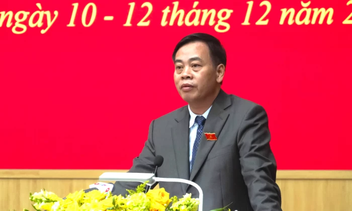 Khẩn trương triển khai nghiêm túc, hiệu quả các nghị quyết đã được thông qua (*)