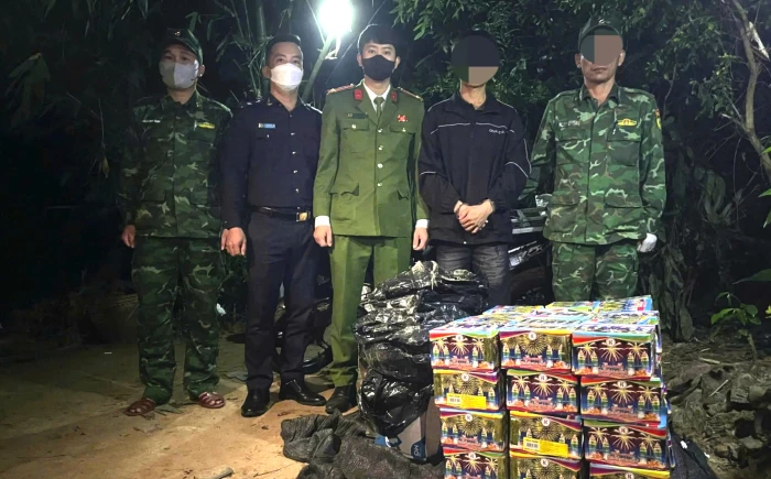 Phát hiện vụ vận chuyển trái phép 557kg pháo lậu ở Quảng Trị