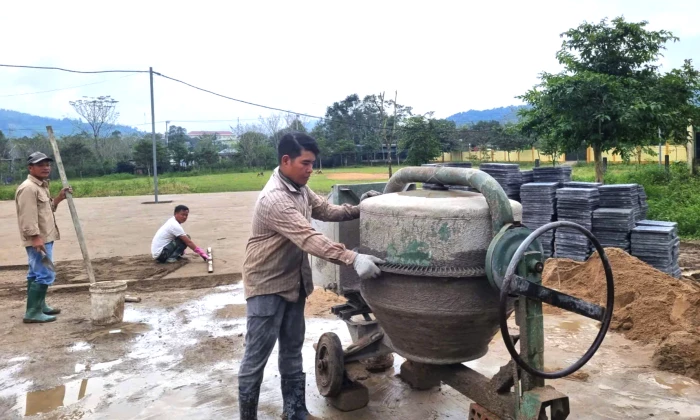 Hỗ trợ lao động là người dân tộc thiểu số đi làm việc ở nước ngoài