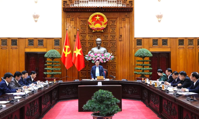 Thủ tướng: Chậm nhất ngày 31/12 phải khôi phục nhà ở an toàn cho 12 hộ dân tại xã Khe Sanh