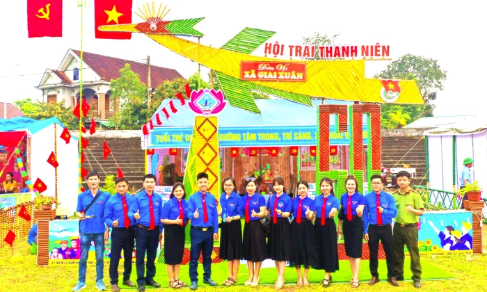 Vun đắp tình quê chung