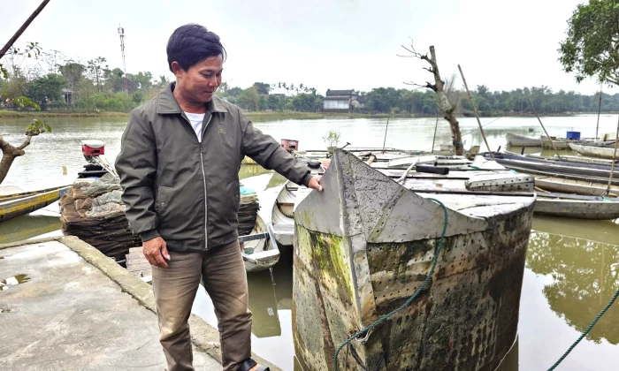 Nuôi cá lồng thích ứng với biến đổi khí hậu