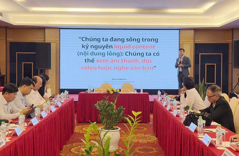 Diễn giả trình bày các chuyên đề tại hội thảo - Ảnh: A.T