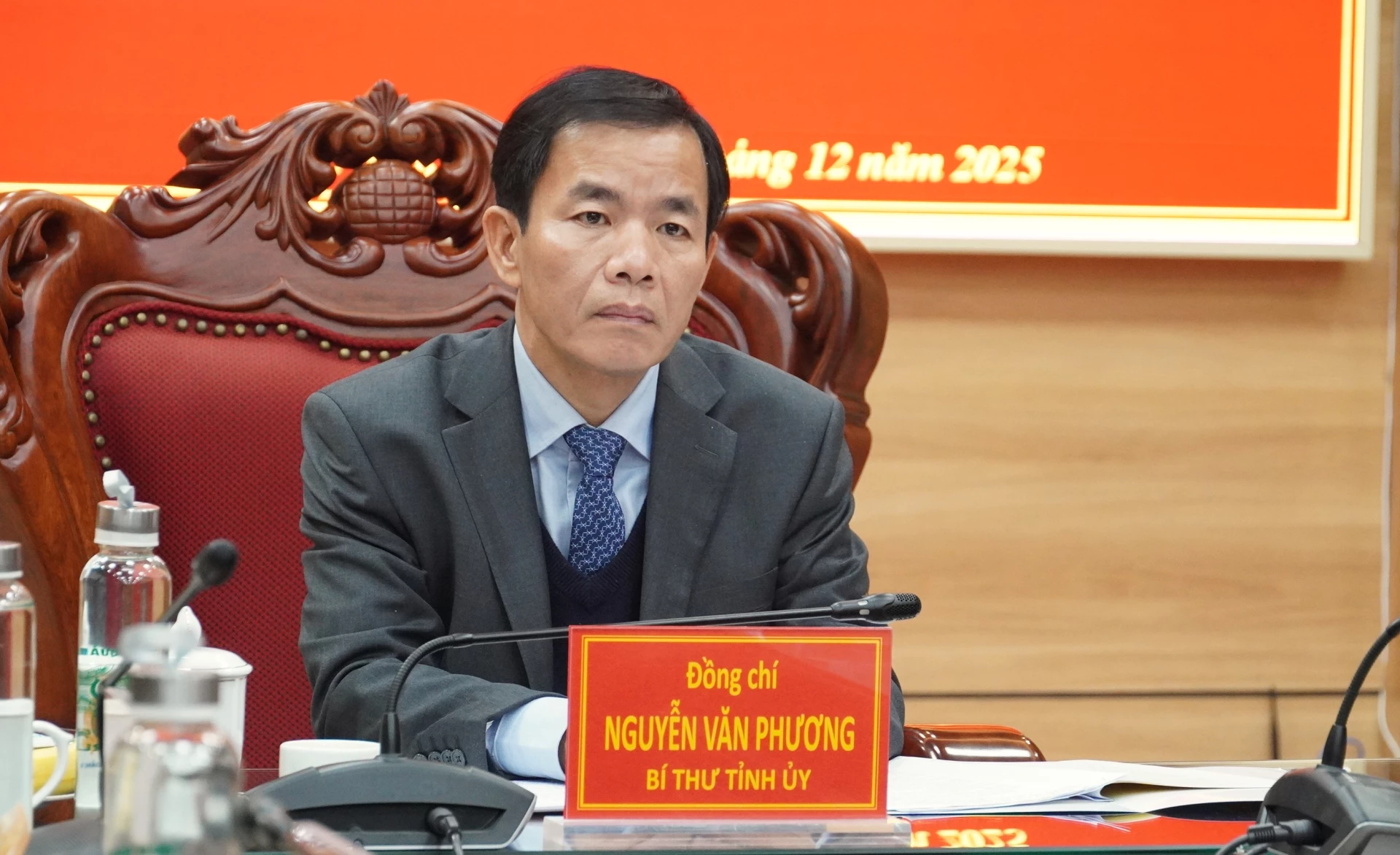 Đồng chí Nguyễn Văn Phương, Bí thư Tỉnh ủy chủ trì buổi làm việc - Ảnh: QV