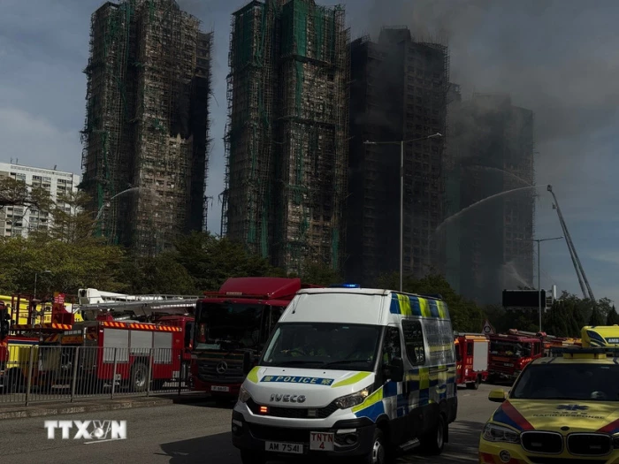 Vụ cháy chung cư ở Hong Kong: Đã bắt giữ 13 đối tượng liên quan