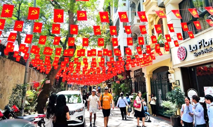 Kiên định bảo vệ nền tảng tư tưởng của Đảng, đập tan mọi âm mưu 'diễn biến hòa bình'