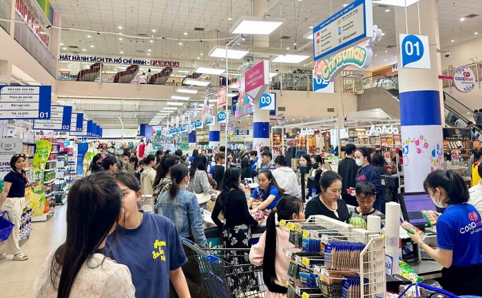 Thị trường mở rộng, thương mại bứt phá