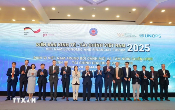 Định vị Việt Nam trong tầm nhìn chiến lược kinh tế-tài chính giai đoạn 2026-2030