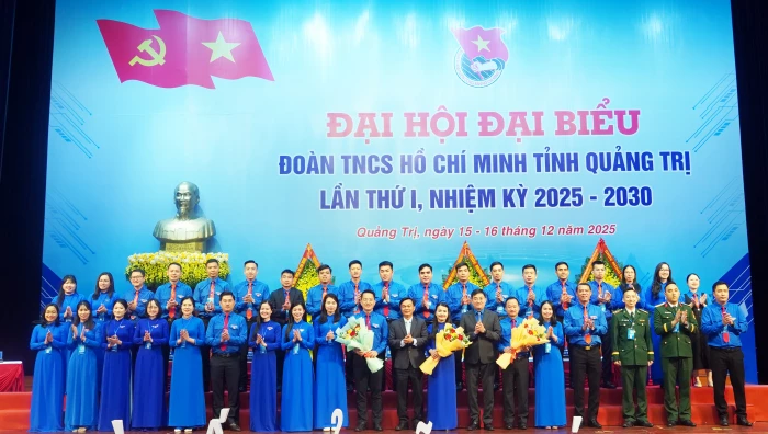 Xây dựng thế hệ thanh niên Quảng Trị “Tâm trong - Trí sáng - Hoài bão lớn”