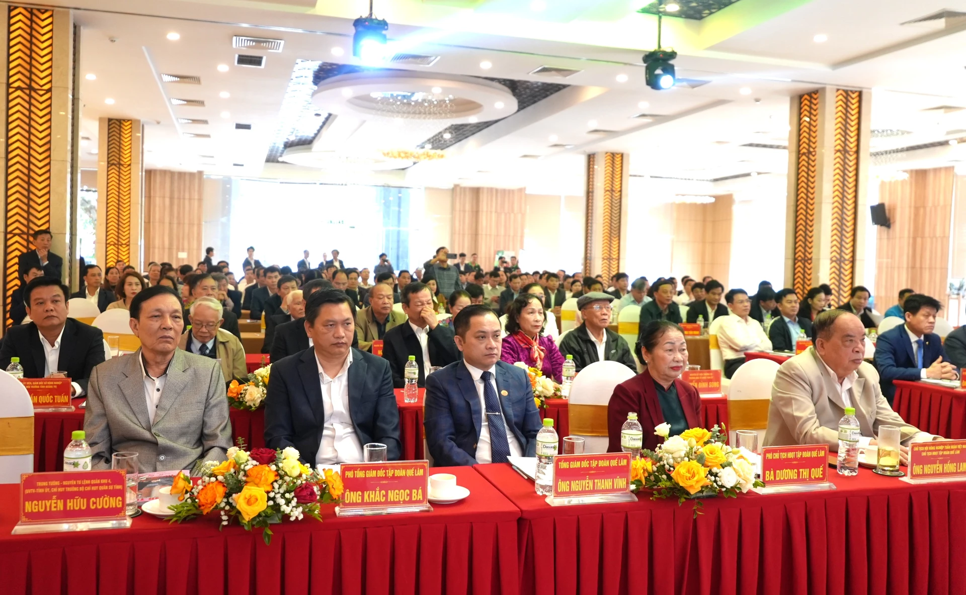 Các đại biểu dự hội nghị - Ảnh: Trung Đức