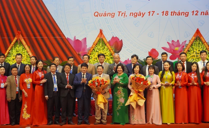 “Tiếp tục đổi mới, phát triển và nâng cao hiệu quả kinh tế tập thể trong giai đoạn mới”